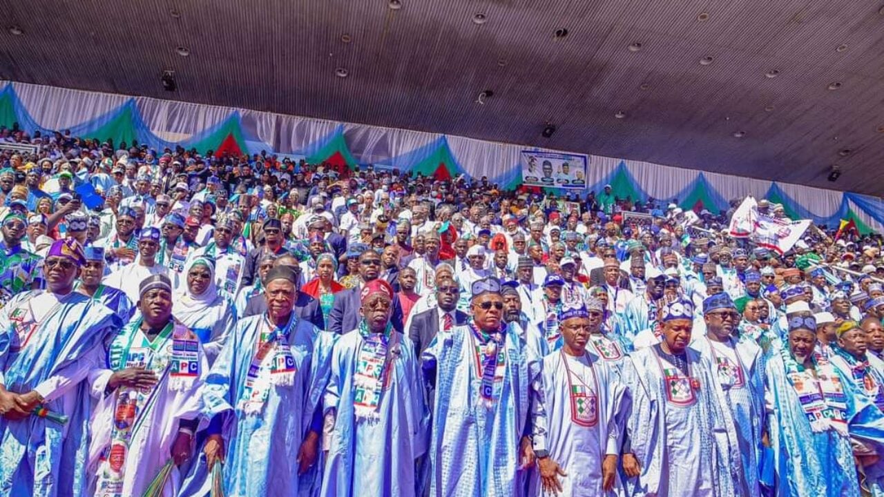 Tinubu campaigning in Kaduna